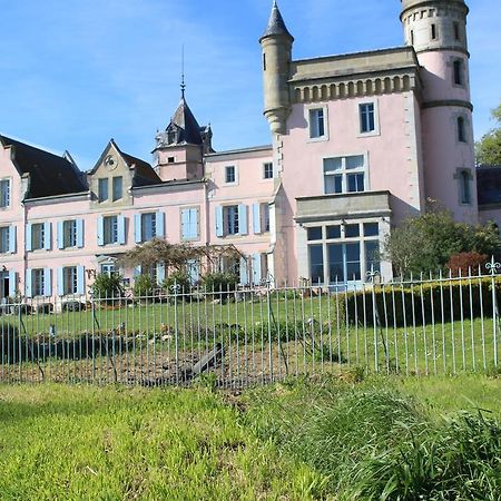 Chateau De Villeneuve - Montolieu Exterior photo