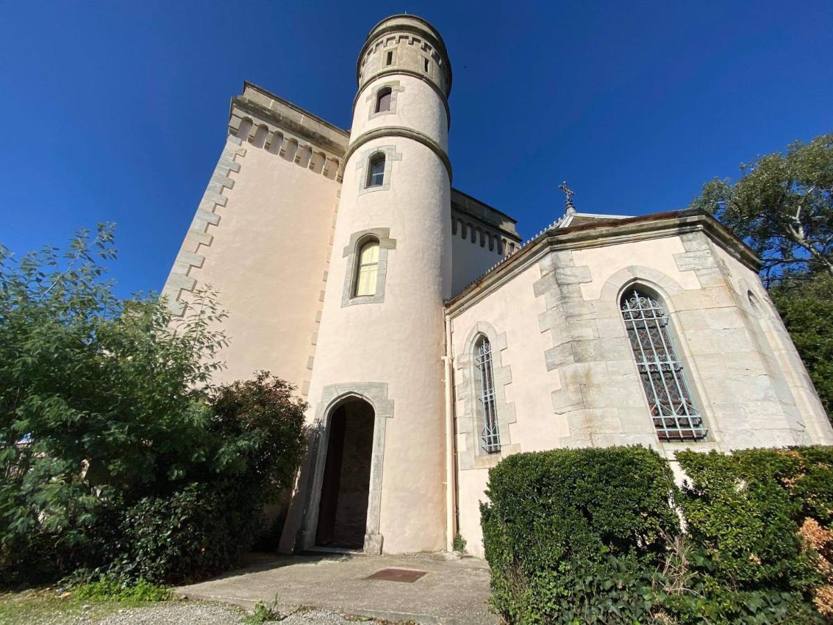 Chateau De Villeneuve - Montolieu Exterior photo